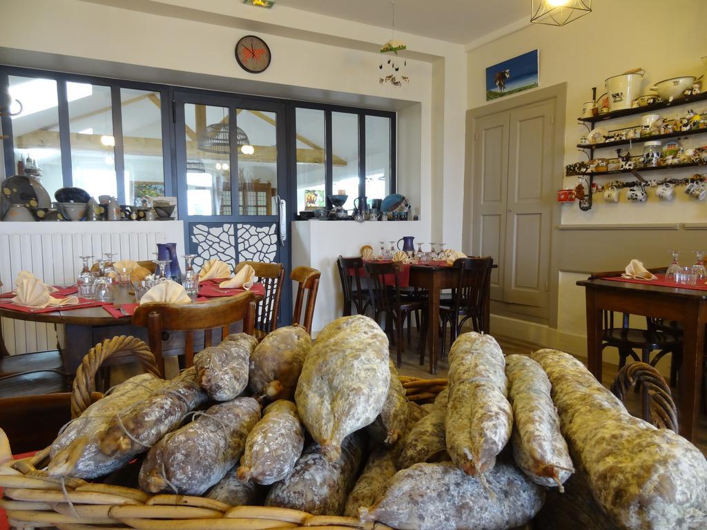Ferme Auberge Linossier Burdignes ภายนอก รูปภาพ